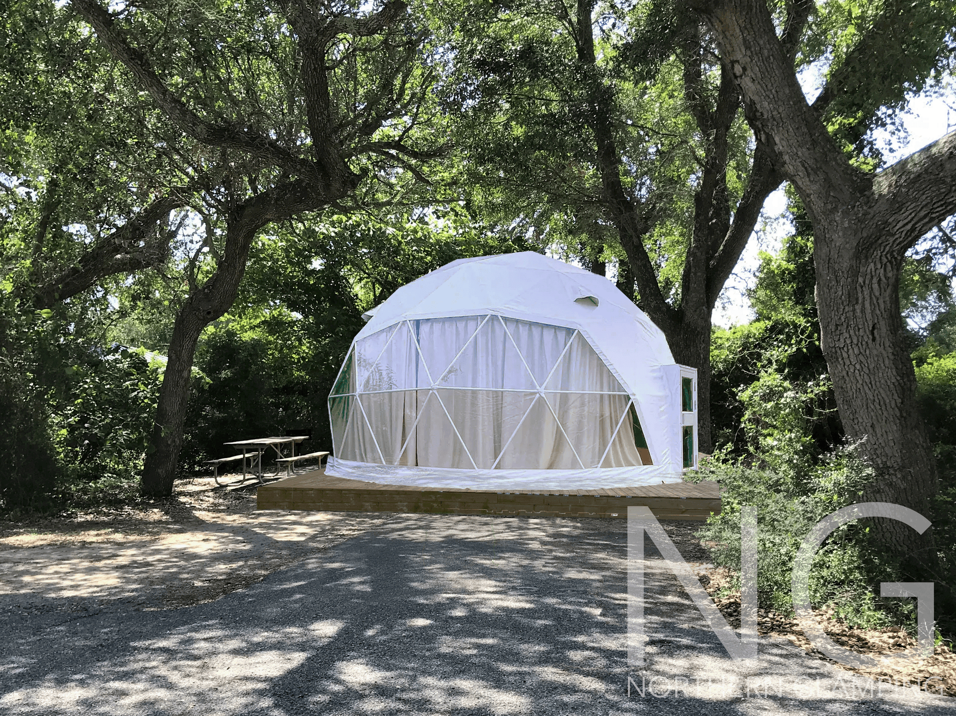 8 meter geodesic glamping dome